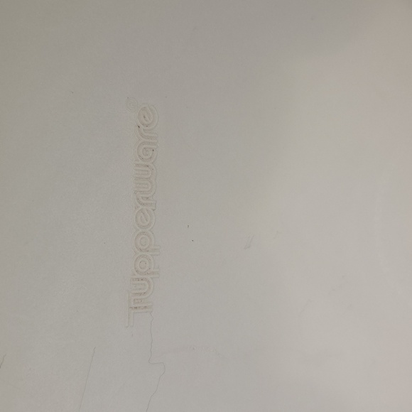 Tupperware: Jello Mold with Lid - Picture 9 of 9